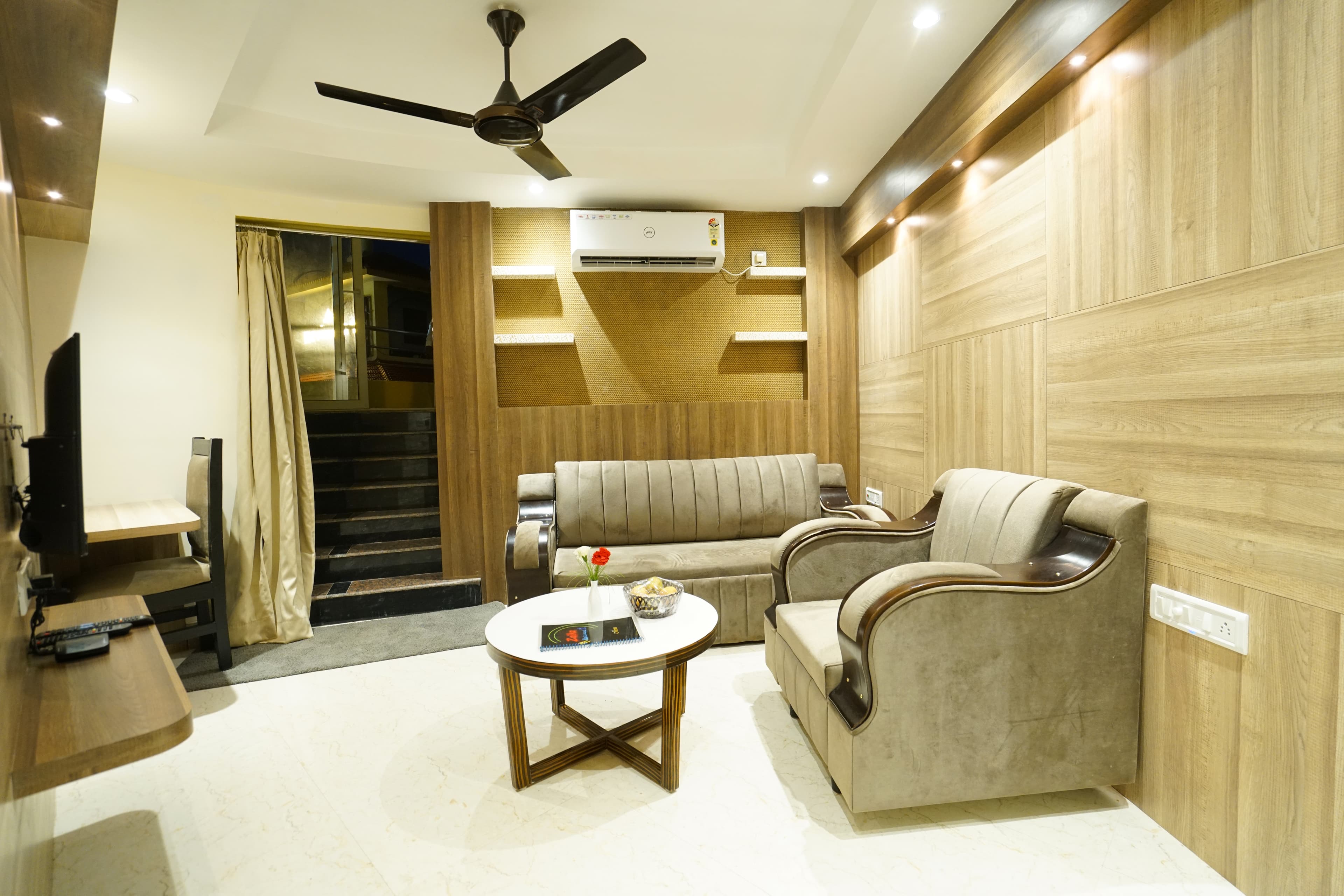 Presidental Suite Sea Facing view 3